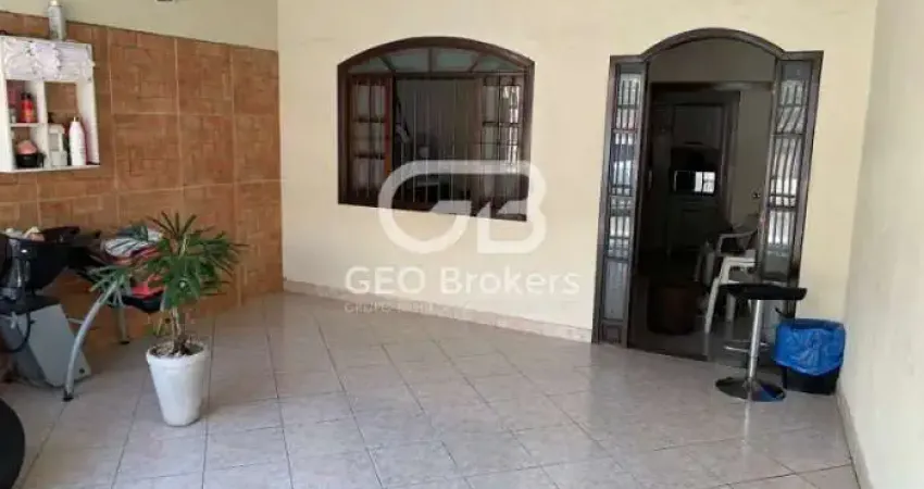 Casa com 2 quartos à venda no Centro, Jacareí 