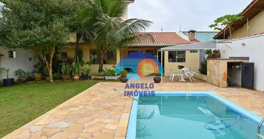 Sobrado com 4 dormitórios à venda, 130 m² por R$ 590.000,00 - Balneário Florida - Peruíbe/SP
