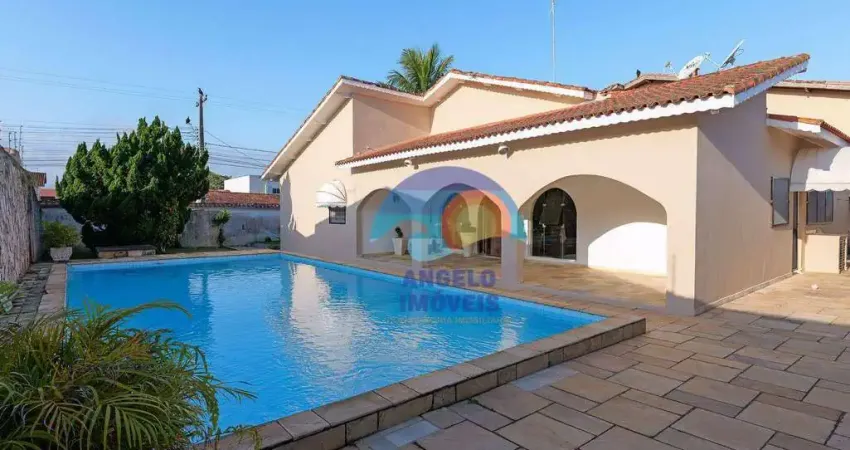 Casa com 3 dormitórios à venda, 335 m² por R$ 950.000,00 - Balneário Stella Maris - Peruíbe/SP