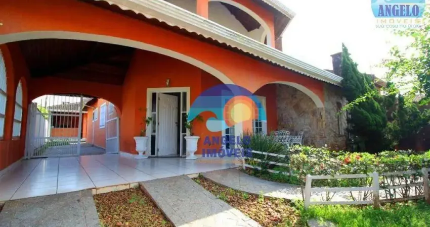 Sobrado com 4 dormitórios à venda, 300 m² por R$ 690.000 - Balneário Stella Maris - Peruíbe/SP
