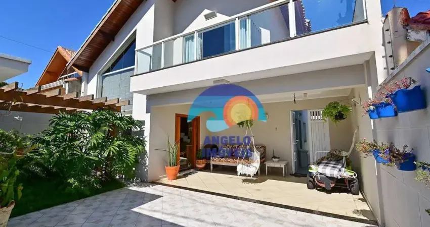 Sobrado lado praia com 4 dormitórios à venda, 194 m² por R$ 850.000 - Balneario Sambura - Peruíbe/SP