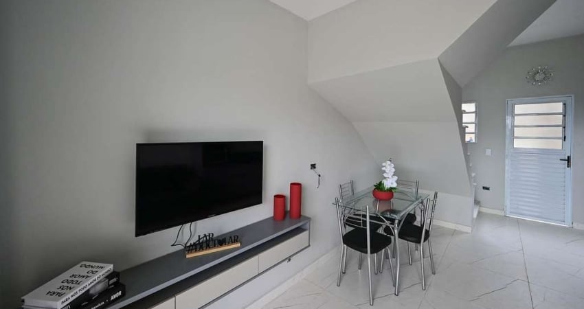 Sobrado com 2 dormitórios à venda, 50 m² por R$ 230.000,00 - Estância São José - Peruíbe/SP