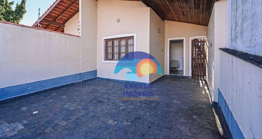 Casa com 2 dormitórios à venda, 69 m² por R$ 325.000,00 - Arpoador - Peruíbe/SP