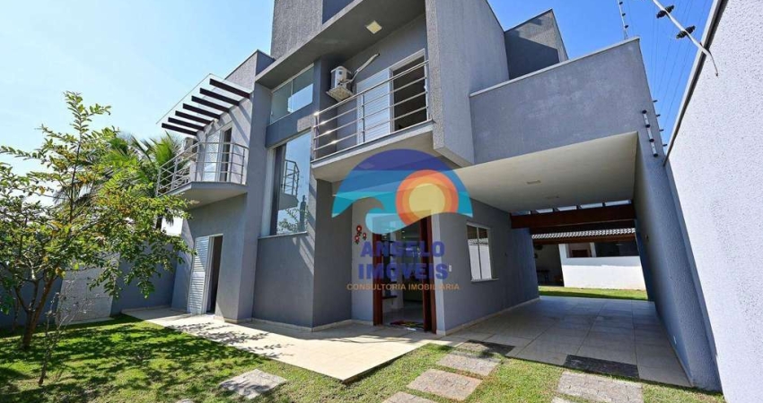 Sobrado com 3 dormitórios à venda, 212 m² por R$ 1.200.000,00 - Estância São José - Peruíbe/SP