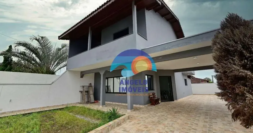 Casa Sobrado com 5 quartos à venda, 320 m² - Centro - Peruíbe-SP