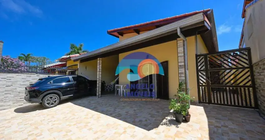 Casa com 3 quartos à venda, 130 m² por R$ 550.000 - Balneário Três Marias - Peruíbe/SP