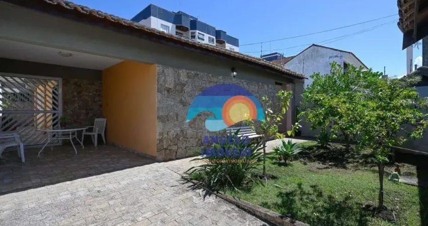 Casa com 3 dormitórios à venda, 200 m² por R$ 480.000,00 - Balneário São João Batista - Peruíbe/SP