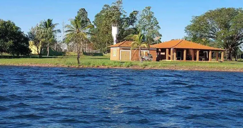 Fazenda Excepcional à Beira da Represa no Rio Paranaíba!