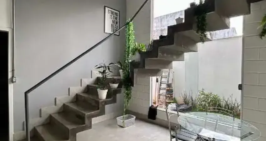 Casa com 2 quartos à venda na Avenida Abadio Bonifácio da Silva, Granada, Uberlândia