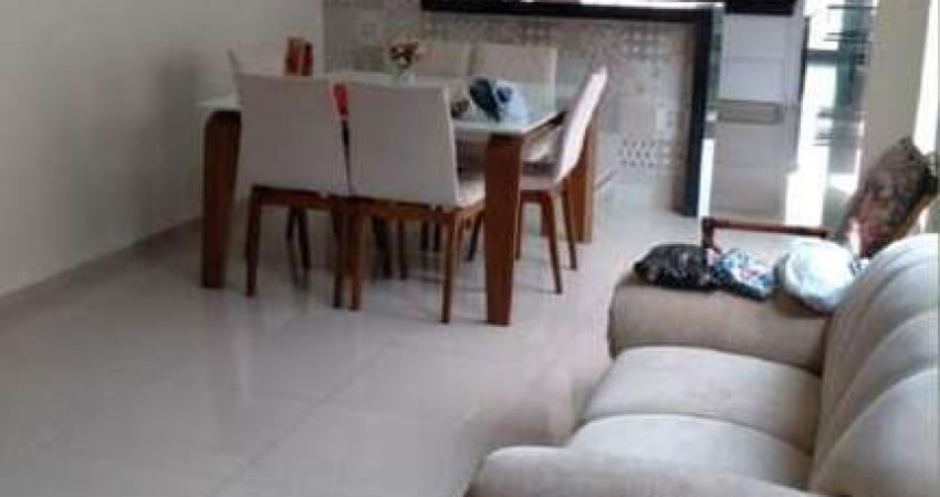 Casa à venda, 3 quartos, 1 suíte, 2 vagas, Santa Mônica - Uberlândia/MG