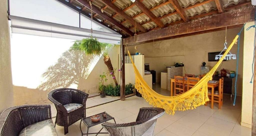 Casa à venda, 3 quartos, 1 suíte, 3 vagas, Pacaembu - Uberlândia/MG