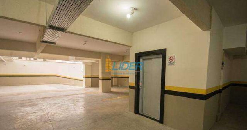 Apartamento à venda, 3 quartos, 1 suíte, 2 vagas, Santa Mônica - Uberlândia/MG