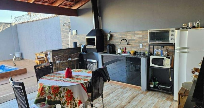 Casa à venda, 3 quartos, 1 suíte, 3 vagas, JARDIM PATRICIA - Uberlândia/MG
