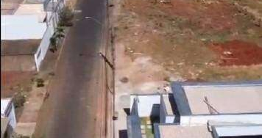 Terreno à venda na Rua Baltazar Gonçalves, Novo Mundo, Uberlândia