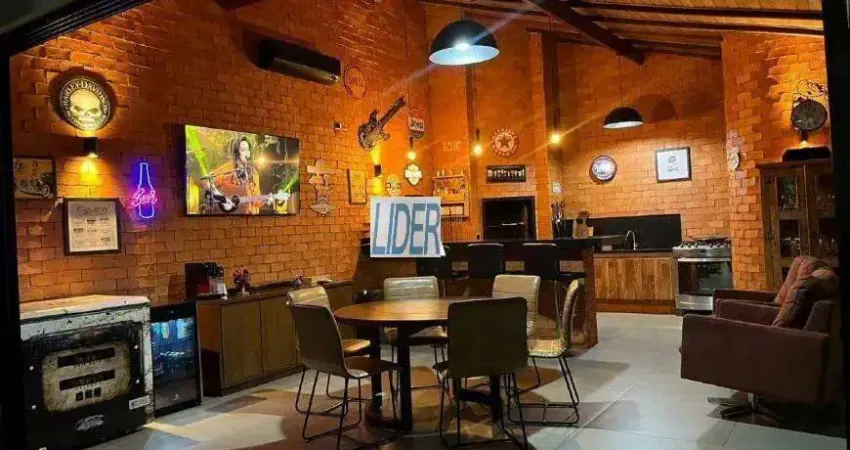 Casa à venda, 3 quartos, 3 suítes, 4 vagas, JARDIM COLINA - Uberlândia/MG