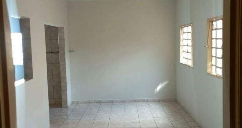 Casa à venda, 3 quartos, 4 vagas, Saraiva - Uberlândia/MG