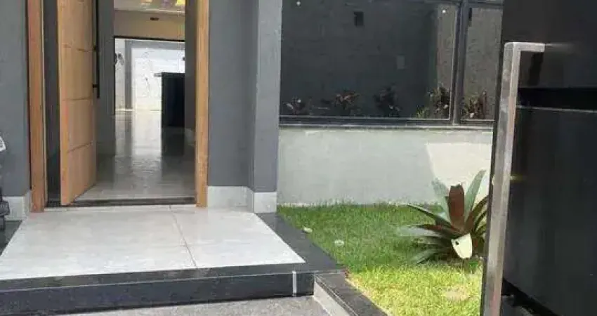 Casa à venda, 3 quartos, 3 suítes, 2 vagas, JARDIM PATRICIA - Uberlândia/MG