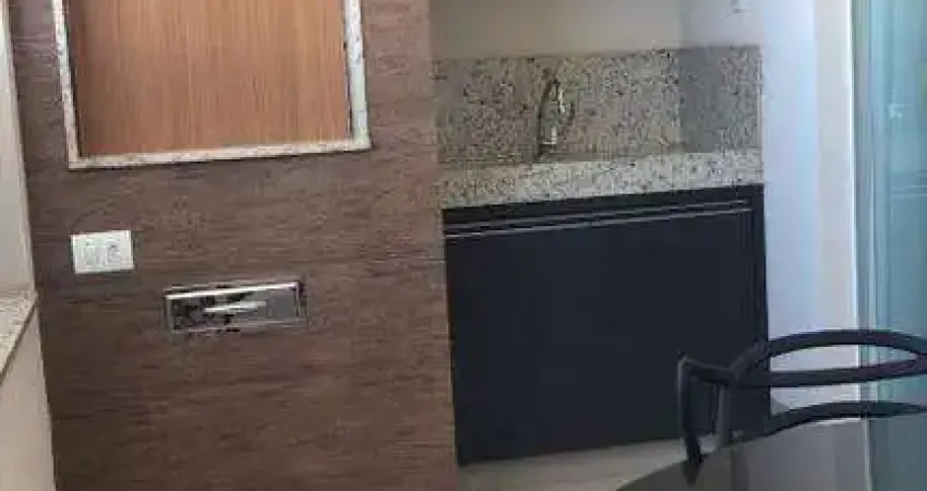 Apartamento à venda, 3 quartos, 1 suíte, 1 vaga, Segismundo Pereira - Uberlândia/MG