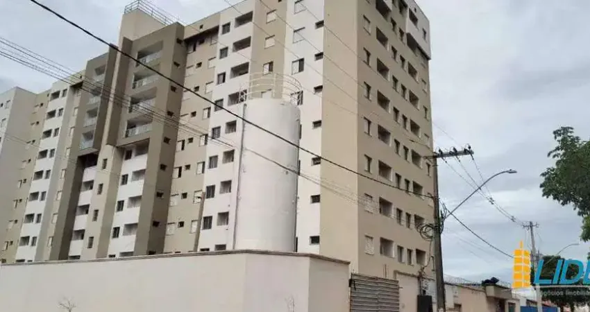 Apartamento à venda, 2 quartos, 1 suíte, 1 vaga, Segismundo Pereira - Uberlândia/MG