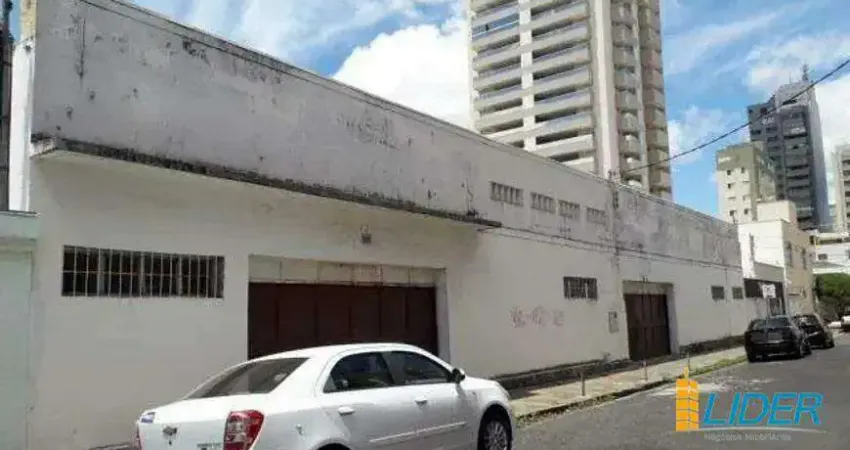 Barracão / Galpão / Depósito à venda na Rua Eduardo Marquez, Martins, Uberlândia