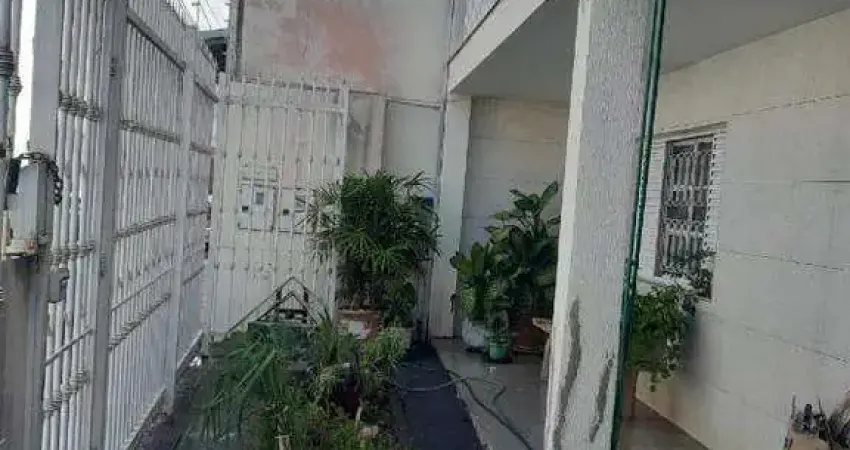 Casa para aluguel, 5 quartos, 2 suítes, 2 vagas, MARTINS - Uberlândia/MG