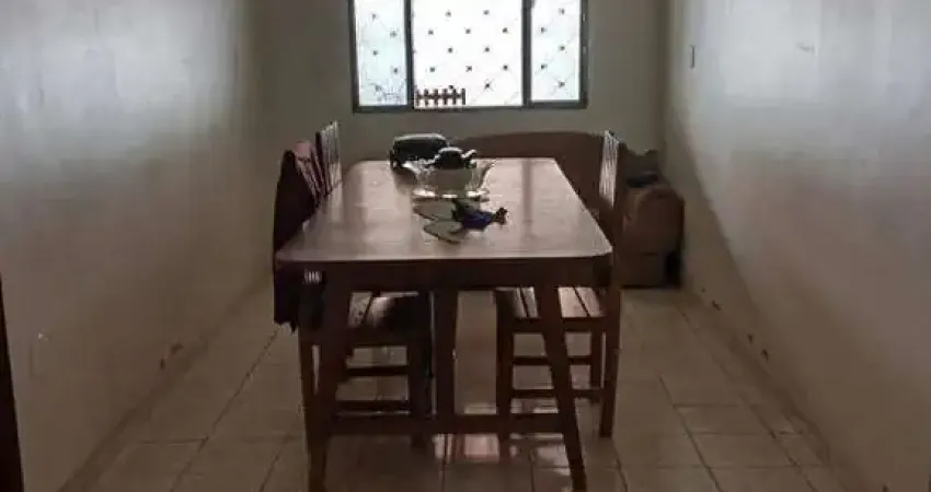 Casa à venda, 3 quartos, 1 suíte, 10 vagas, JARDIM DAS PALMEIRAS - Uberlândia/MG