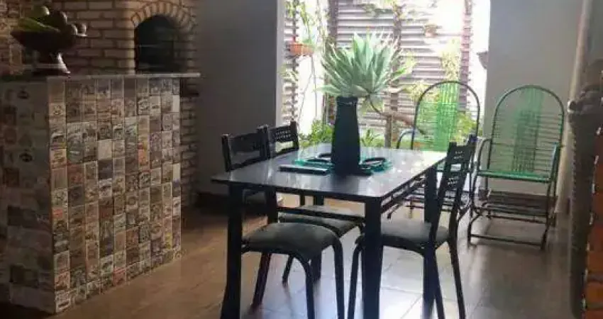 Casa à venda, 3 quartos, 1 suíte, 2 vagas, MANSOUR - Uberlândia/MG
