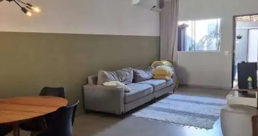 Casa à venda, 2 quartos, 1 suíte, 1 vaga, NOVO MUNDO - Uberlândia/MG