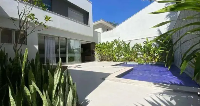 CASA EM CONDOMÍNIO à venda, 4 quartos, 3 suítes, 6 vagas, Jardim Karaíba - Uberlândia/MG
