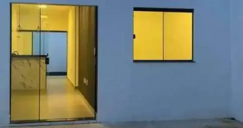 Casa à venda, 2 quartos, 1 suíte, 2 vagas, JARDIM CANAA - Uberlândia/MG