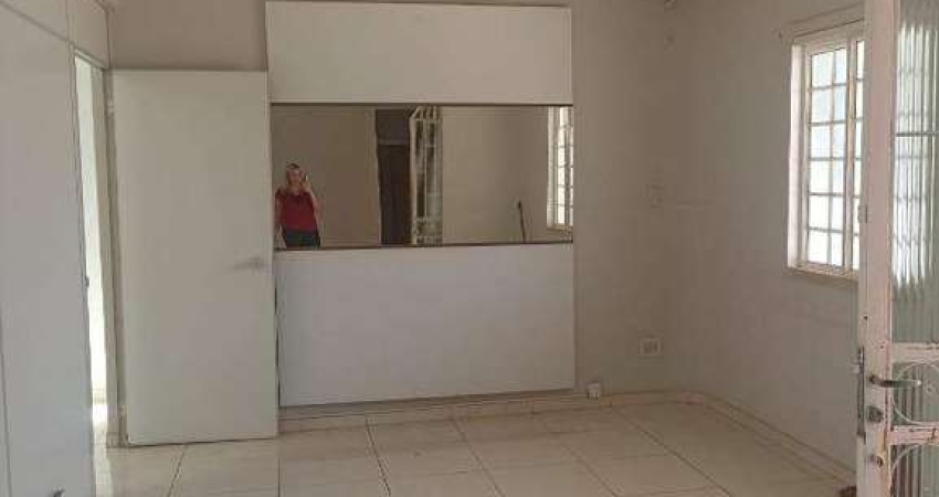 Casa para aluguel, 3 quartos, 2 suítes, Santa Mônica - Uberlândia/MG