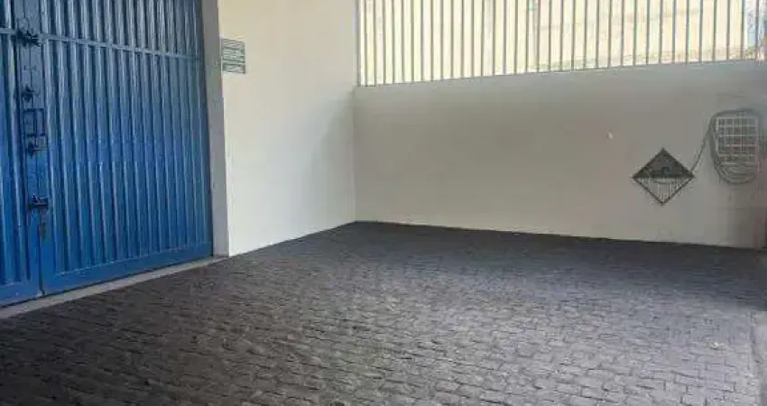 Casa com 2 quartos para alugar na Avenida Fernando Vilela, Martins, Uberlândia