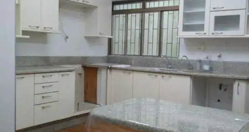 EXCENTE APARTAMENTO NO EDIFÍCIO BAHAMAS TABAJARAS