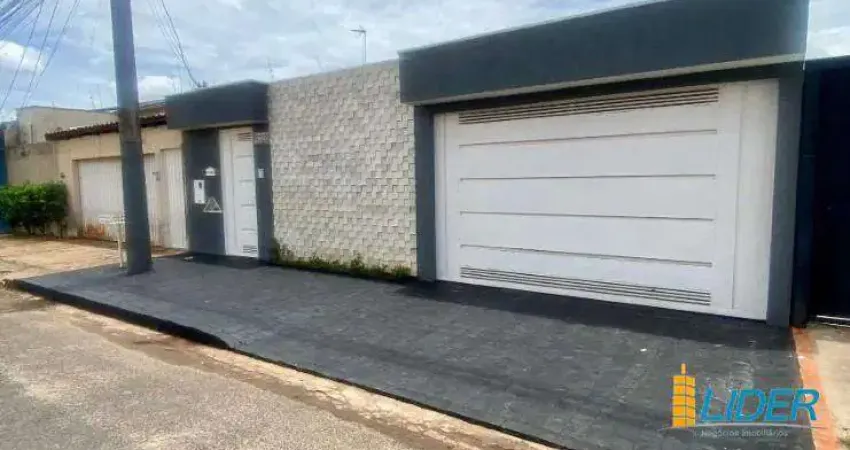 Casa à venda, 3 quartos, 3 vagas, JARDIM IPANEMA - Uberlândia/MG