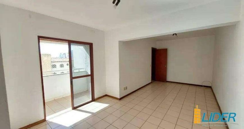 Apartamento à venda, 3 quartos, 1 suíte, 1 vaga, Centro - Uberlândia/MG