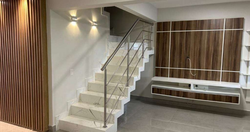 Excelente casa com 157m2 de construção, toda montada de armários planejados à venda em condomínio fechado