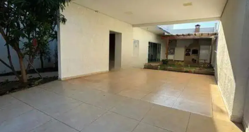 Casa à venda, 3 quartos, 2 suítes, 3 vagas, NOVO MUNDO - Uberlândia/MG