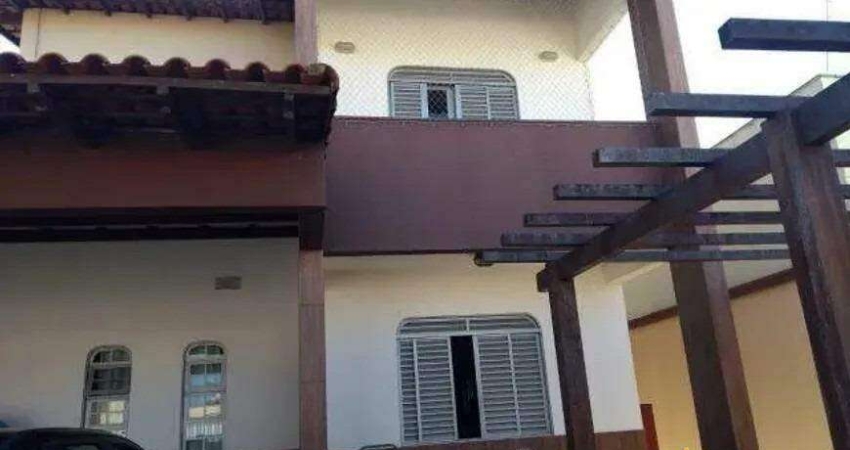 Casa à venda, 4 quartos, 2 suítes, 4 vagas, SANTA ROSA - Uberlândia/MG