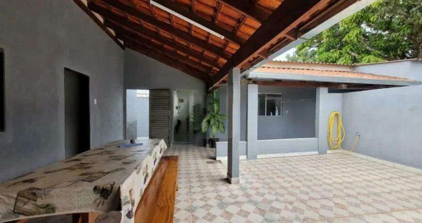 Casa à venda, 3 quartos, 1 suíte, 2 vagas, SAO JORGE - Uberlândia/MG