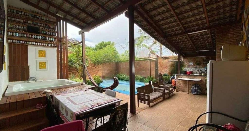 CASA NO SANTA LUZIA COM PROJETO SOFISTICADO E ACABAMENTO ALTO PADRÃO