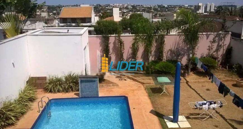 Casa à venda, 5 quartos, 5 suítes, 5 vagas, MORADA DA COLINA - Uberlândia/MG