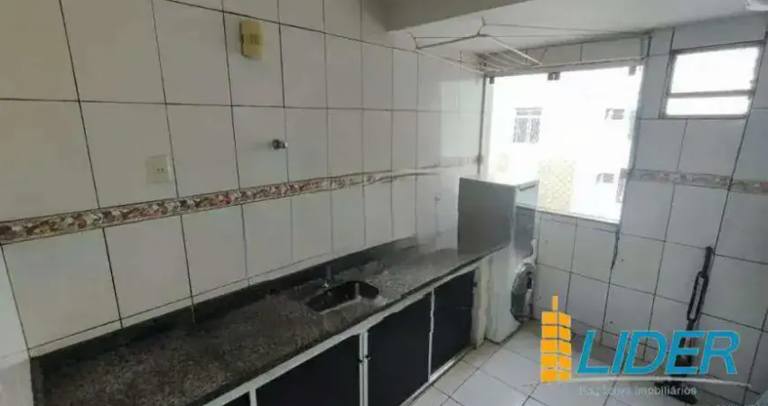 Apartamento à venda, 3 quartos, 1 suíte, 1 vaga, Centro - Uberlândia/MG