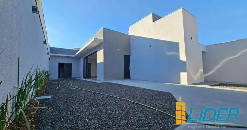 Casa à venda, 2 quartos, 1 suíte, 4 vagas, new golden ville - uberlândia/mg