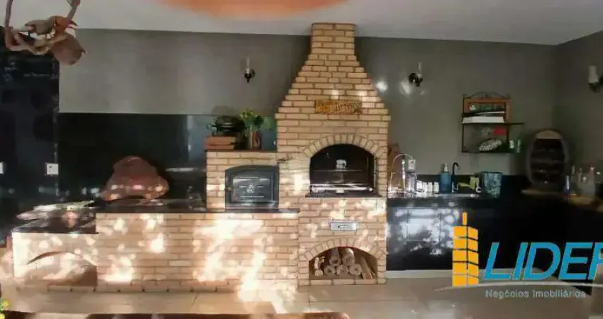 Casa à venda, 3 quartos, 2 suítes, 3 vagas, jardim patricia - uberlândia/mg