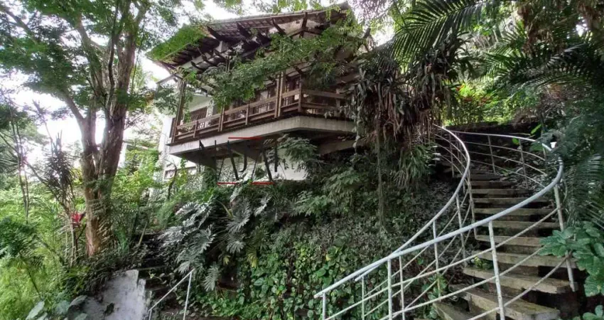 Vendo excelente casa 03 qtos 01 suite1 02 vagas-Niterói