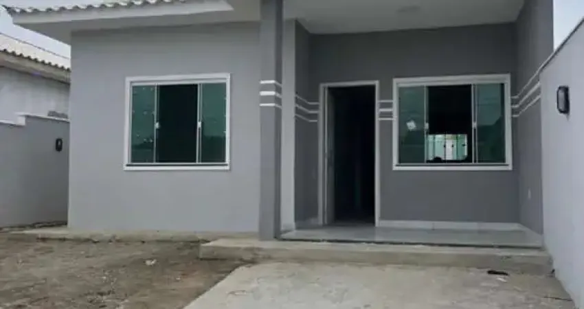 Casa com 2 quartos para alugar na Praia do Barbudo, Araruama