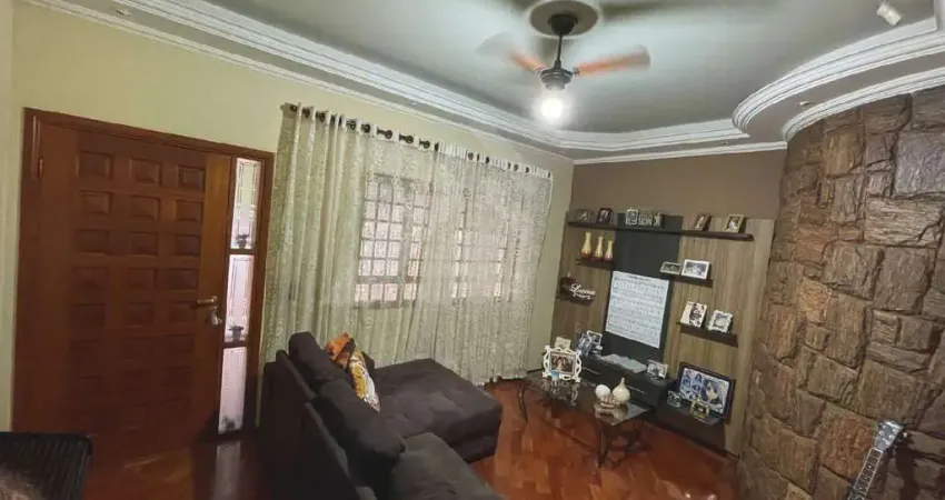 Casa com 4 quartos à venda na Avenida Madre Assunta Perone, Jardim Santa Clara (Vila Xavier), Araraquara