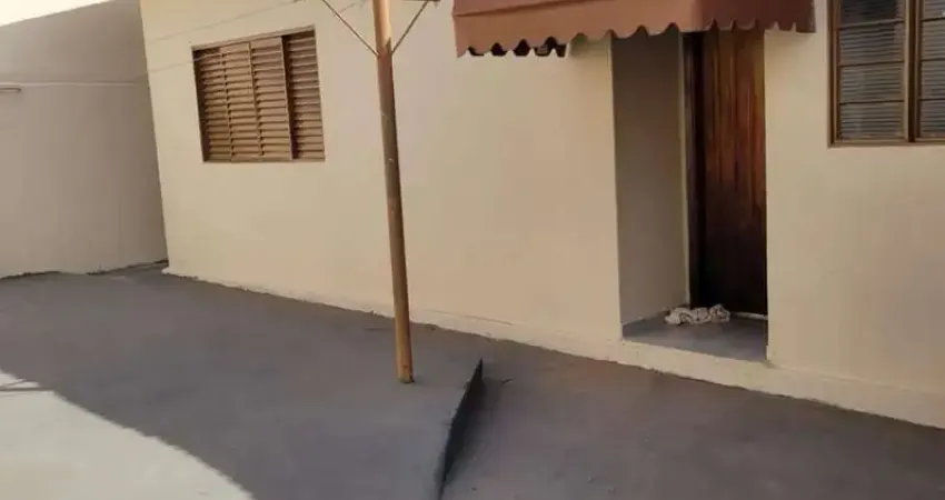 Casa com 4 quartos à venda na Vila José Bonifácio, Araraquara 