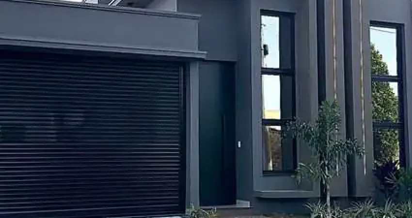 Casa de alto padrão com 03 suítes, espaço gourmet e fino acabamento no damha