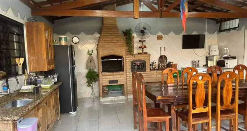 Casa com 3 quartos à venda no Jardim das Estações (Vila Xavier), Araraquara